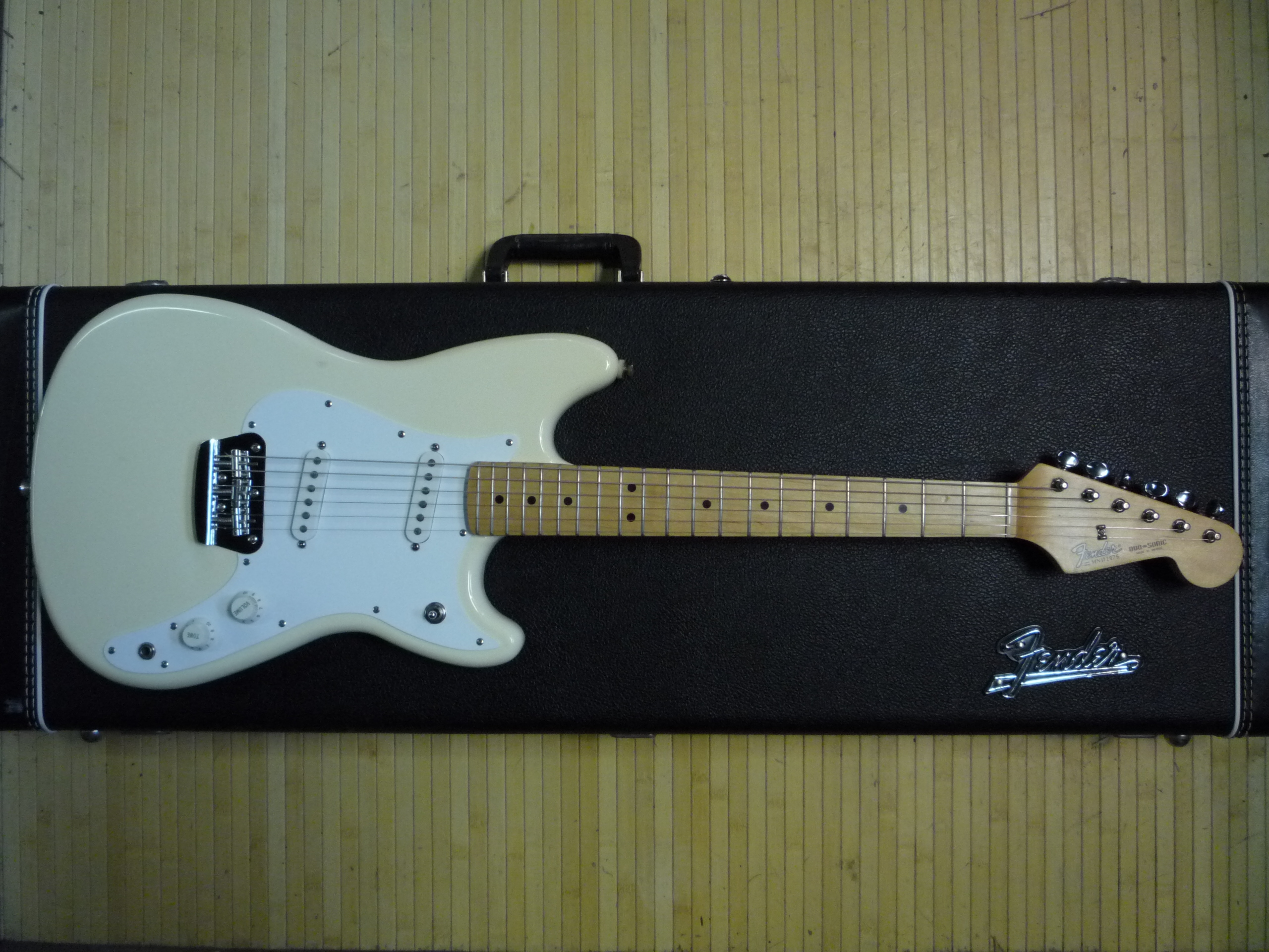 Guitar Project #3: 90s Fender Duo-Sonic – Guitar Archive